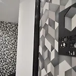 Geometric Art Барі