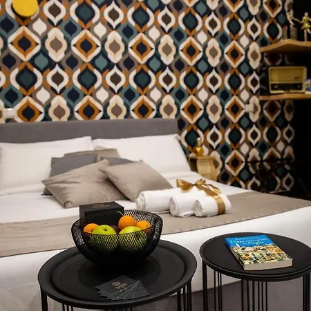 Geometric Art 4* Bari