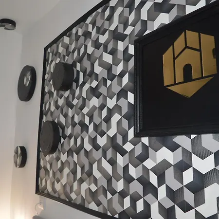 Gasthof Geometric Art Bari