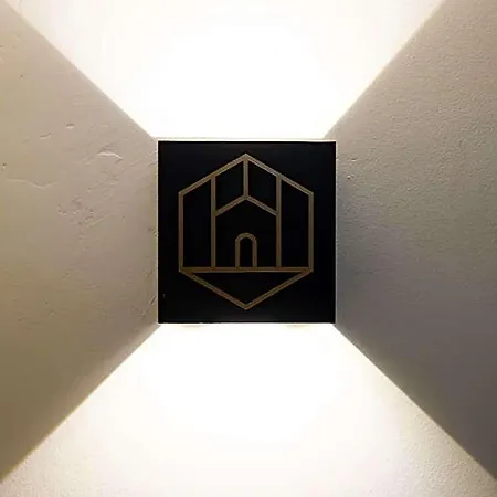 Gasthof Geometric Art Bari