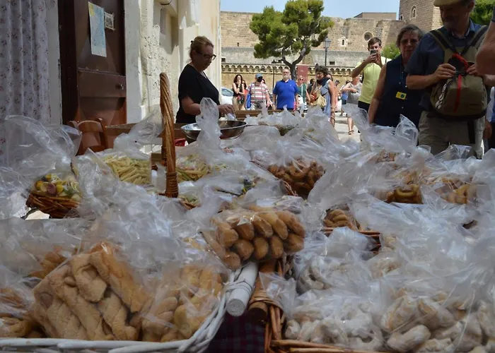 Geometric Art 3* Bari