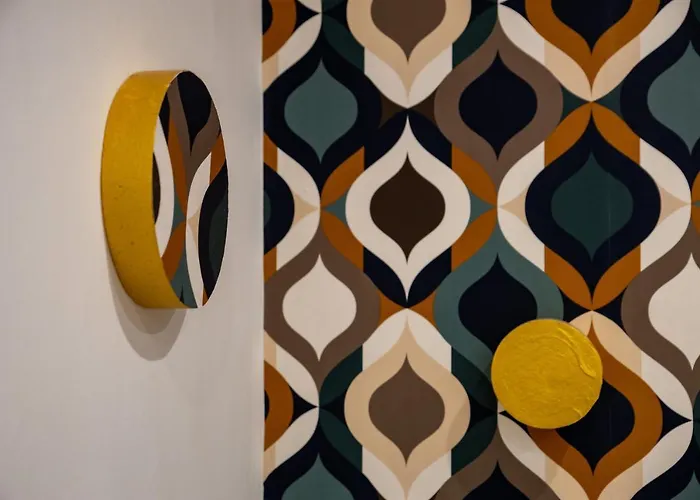 Geometric Art 3* Bari