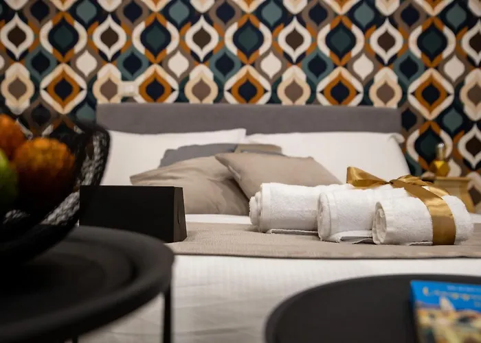 Geometric Art Pensiune Bari