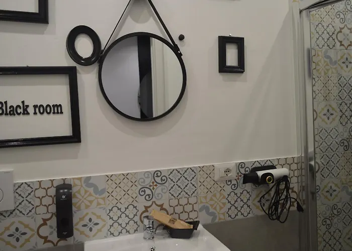 Pensiune Geometric Art