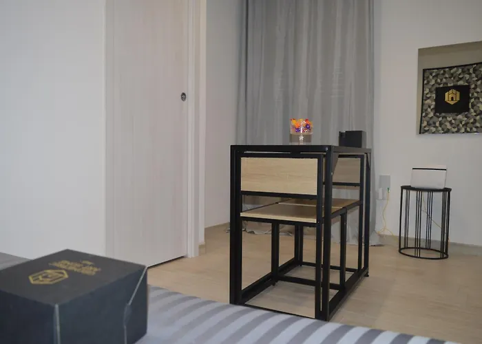 Pensiune Geometric Art 3*